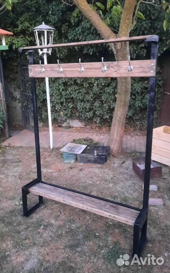 Вешалка гардеробная