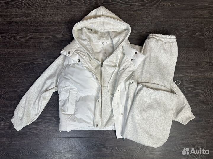 Демисезонный женский комплект Nike