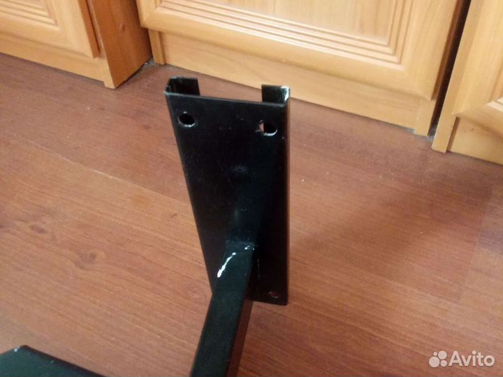 Крепление для телевизора на стену