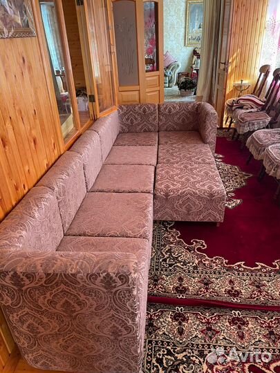 Диваны и кованая кровать