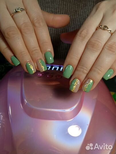 Маникюр и педикюр