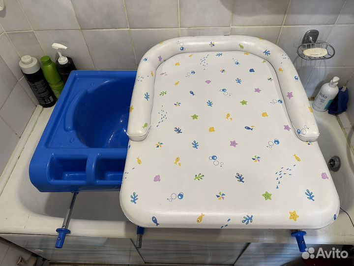 Ванночка для купания и пеленальный столик brevi