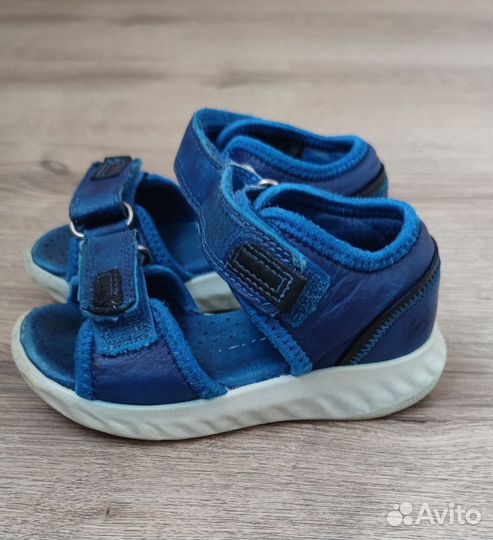 Сандалии Ecco 23