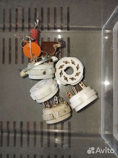 Панели под радиолампы в ассортименте