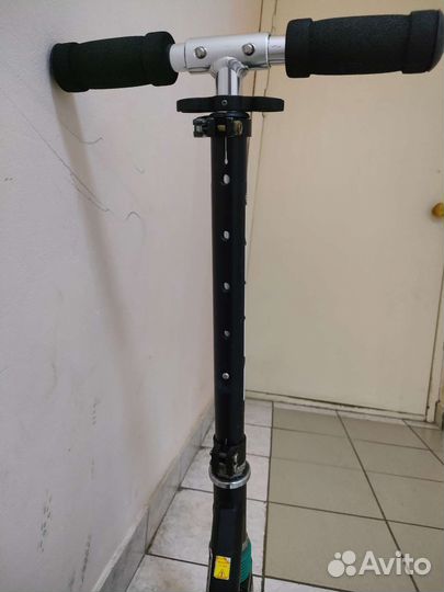 Самокат городской 200mm roces взрослый