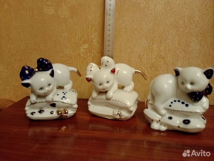 Фигурки сувениры.Котики, ангелочки, обезьянки