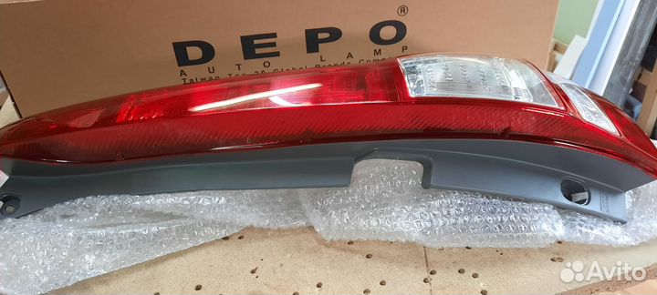 Фонарь задний правый honda cr v 3