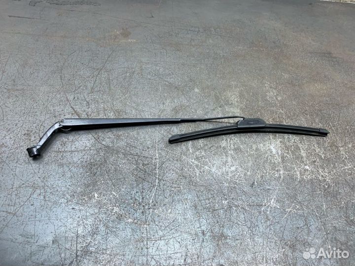 Поводок Toyota Corolla хэтчбек 3ZZ-FE 2004