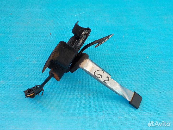 Замок капота Honda Civic 5D 2006-2012