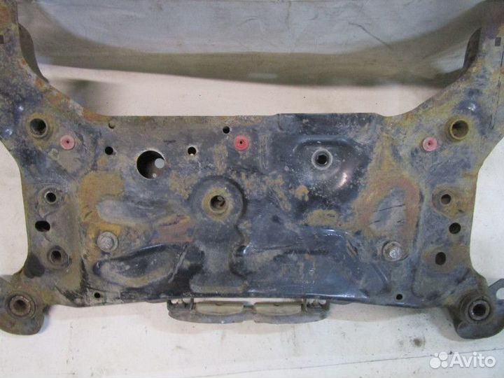 Балка подмоторная Ford Focus III 2011,C-MAX 2010