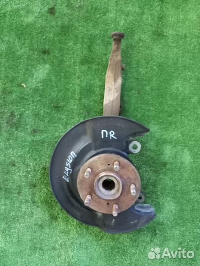 Кулаки передние Honda Elysion 2004-2013