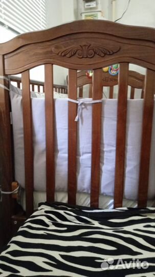 Детская кроватка