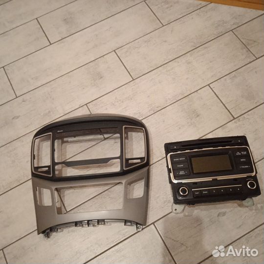 Штатная магнитола на hyundai Н1