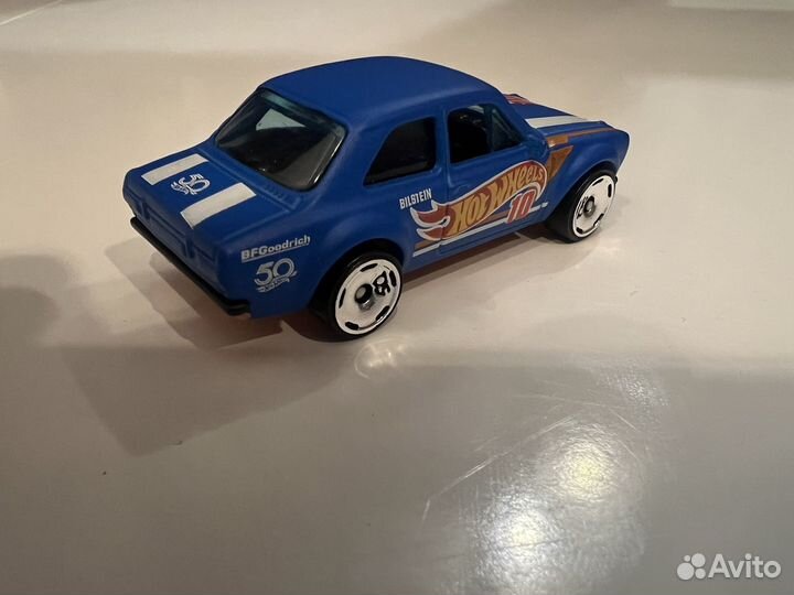 Модель Hot Wheels Ford Escort RS Юбилейный