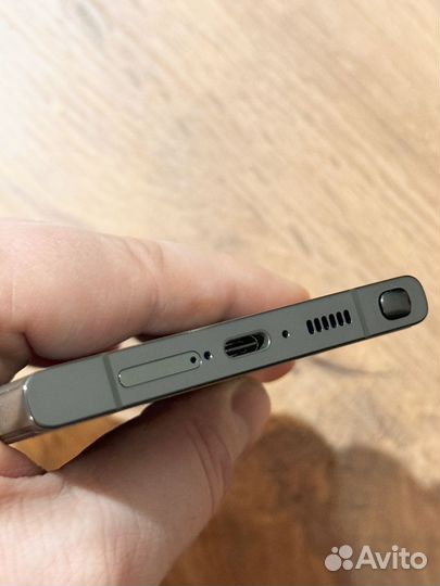 Samsung Galaxy S23 Ultra, 8/256 ГБ