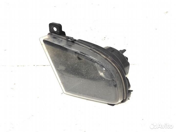 Противотуманная фара правая BMW E60