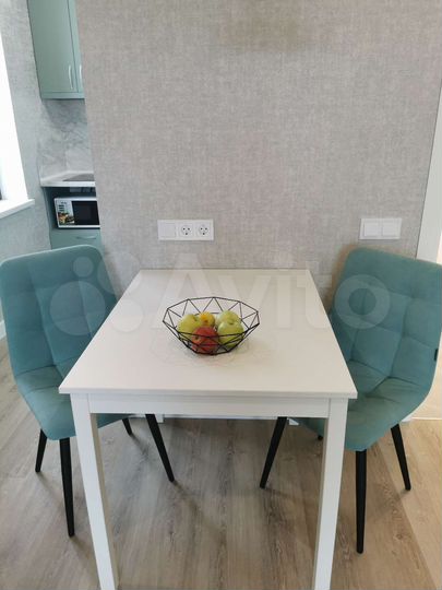 Комната 27 м² в 6-к., 2/2 эт.