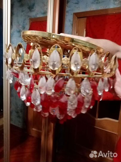 Люстры и Светильник настенный(бра)