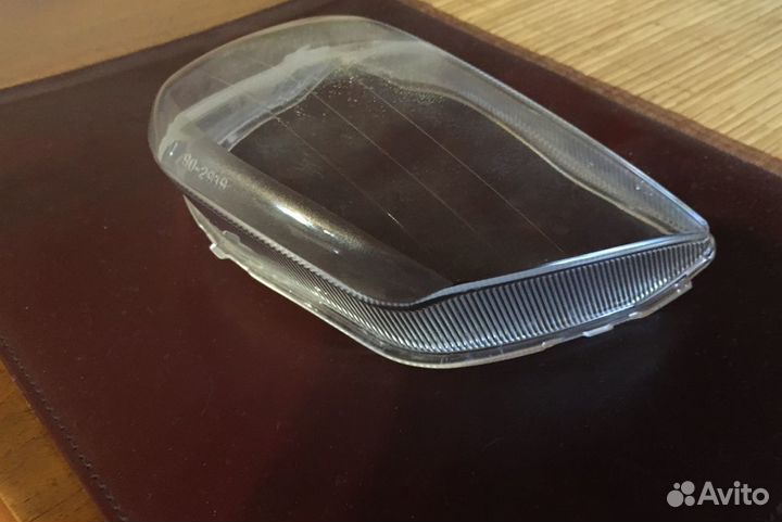 Стекло фары скутера Suzuki Address V125G