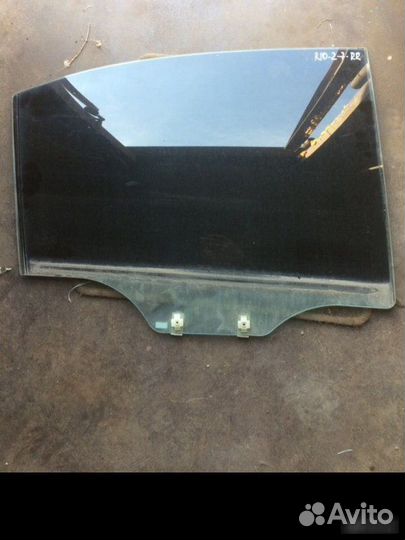 Стекло Kia Rio 2 2005-2009