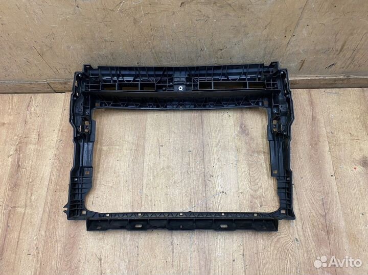 Панель передняя Volkswagen Tiguan 2017+