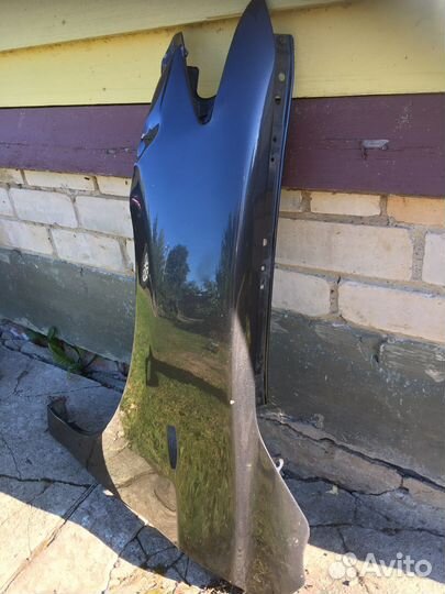 Продам крыло левое на Toyota Camri V40