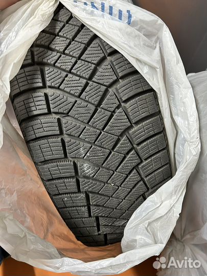 Pirelli Ice Zero FR 225/65 R17 106T