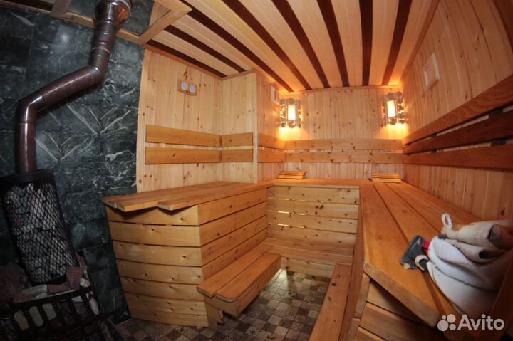 Баня на дровах с тёплым бассейном