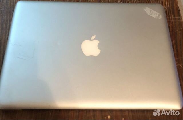 Apple MacBook