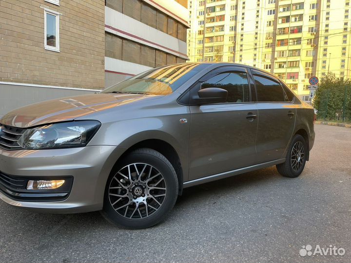 Volkswagen Polo 1.6 МТ, 2015, 33 250 км