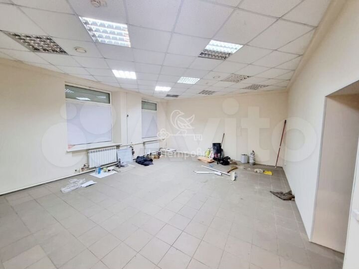 Сдам торговое помещение, 74 м²