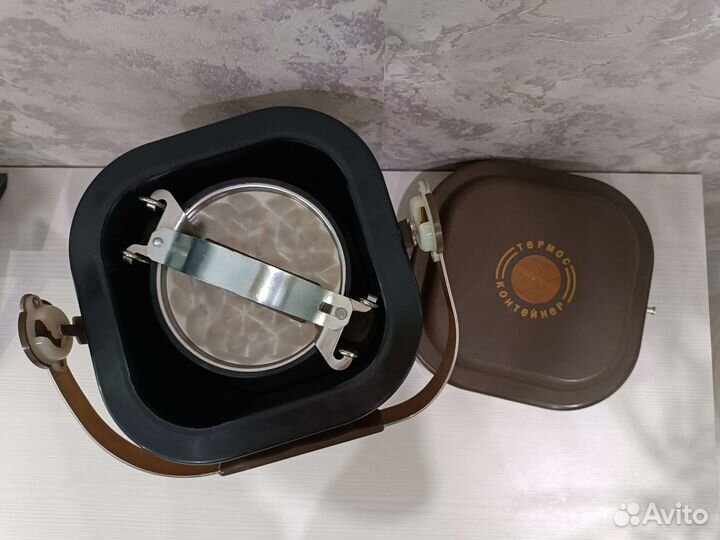 Термос для еды с контейнерами