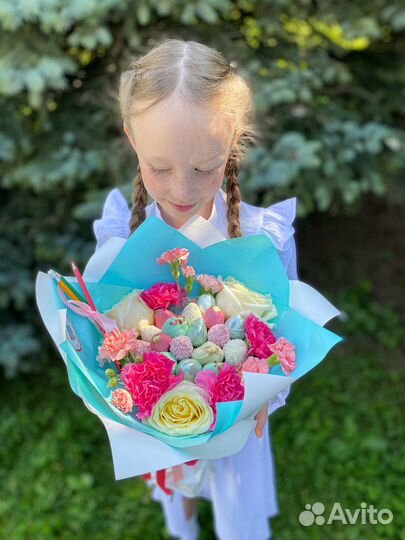 Клубничные композиции на 1 сентября