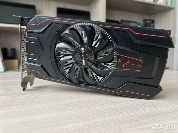Видеокарта Sapphire Pulse Radeon RX560 4Gb