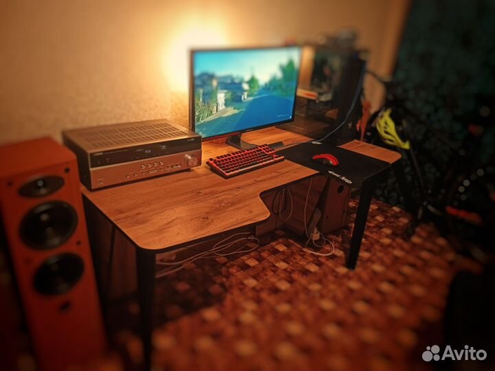 Компьютерный стол бу