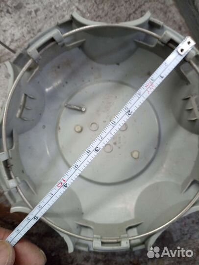 Колпак на литой диск toyota