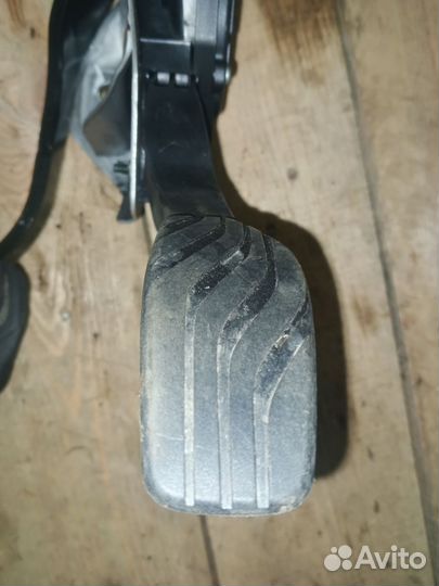 Блок педалей Nissan Qashkai J11