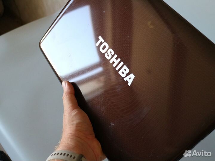 Ноутбук Toshiba Satellite L655-1H2