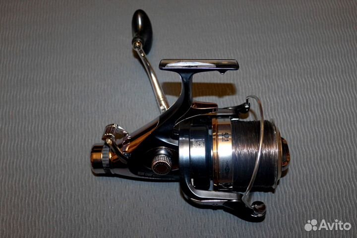 Катушка Mikado blue cfrp 9000