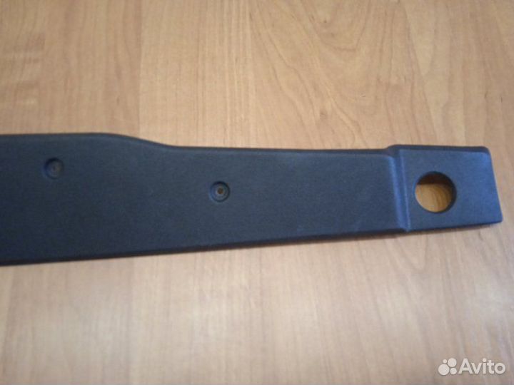 Накладка крышки багажника Mercedes S-Class W220