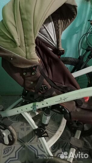 Прогулочная коляска