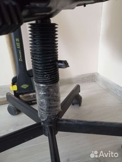 Компьютерное кресло