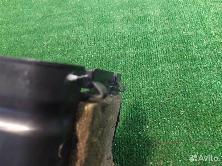 Крышка обшивки багажника левая Peugeot 307 (3H) 2