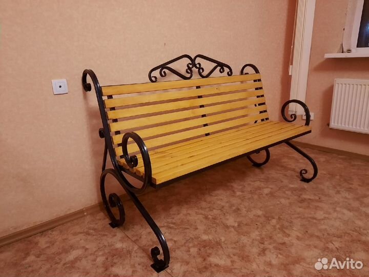 Скамейка садовая