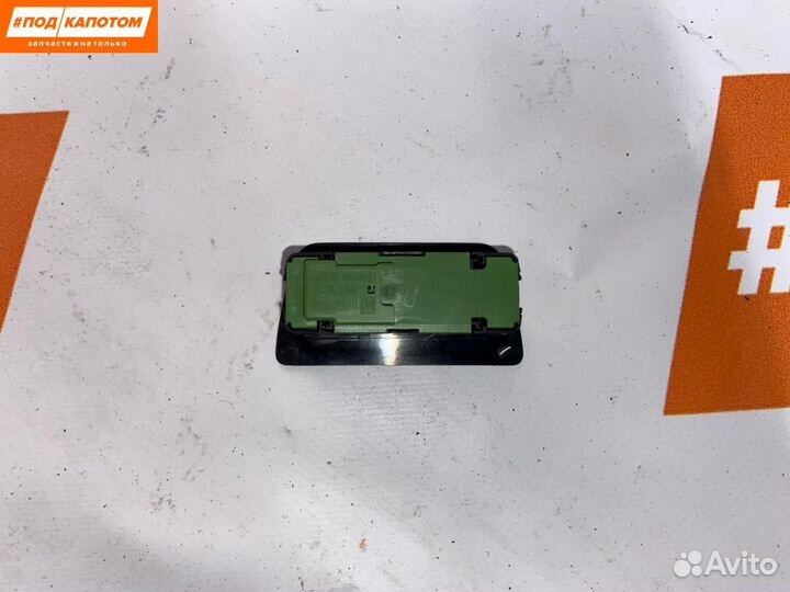 Кнопка центрального замка BMW 5 F10 2011