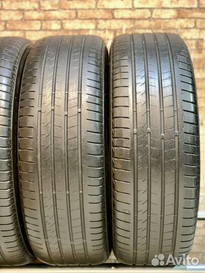 Bridgestone Alenza 001 225/65 R17