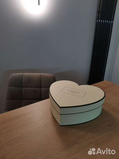 Коробка подарочная в форме сердца Jo Malone