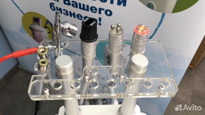 Комбайн РФ-лифтинг, oxyjet, вакуум, дермабразия