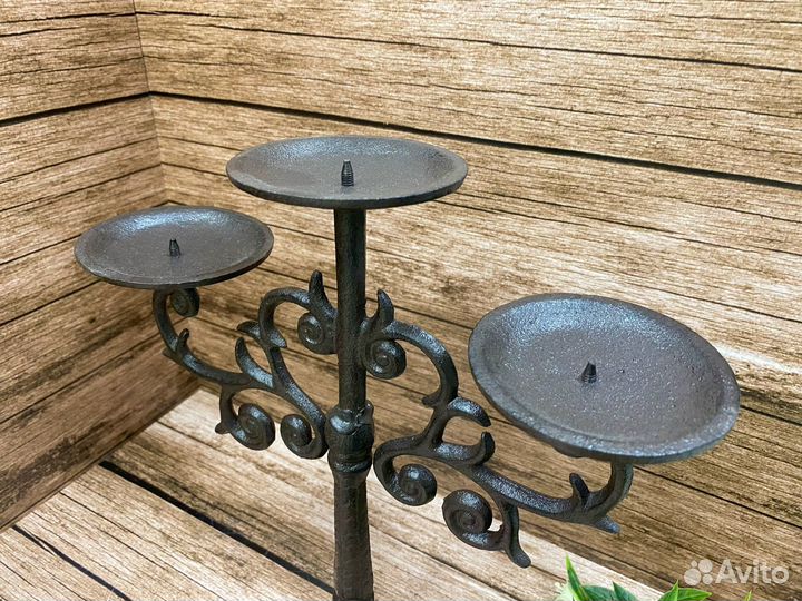 Подсвечник 32х28см. Чугун