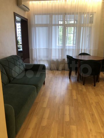 4-к. квартира, 100 м², 4/12 эт.